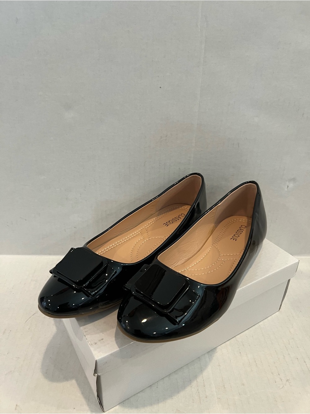 Women Flat Bow Heel Shoes - Picture 3 of 12